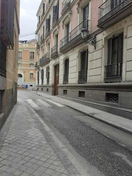Acogedor Apartamento En Gran Via มาดริด ภายนอก รูปภาพ